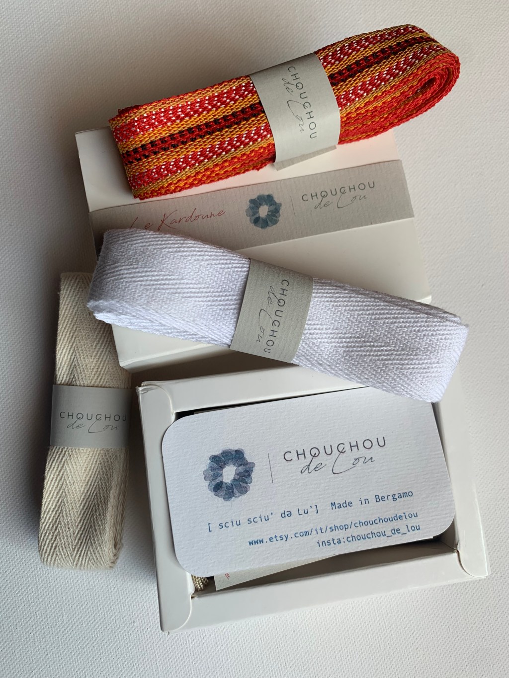 Box kardoune for&nbsp;gift